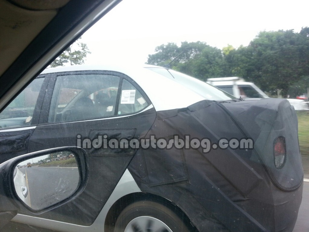 2014 Hyundai Grand i10 Sedan Spied Boot