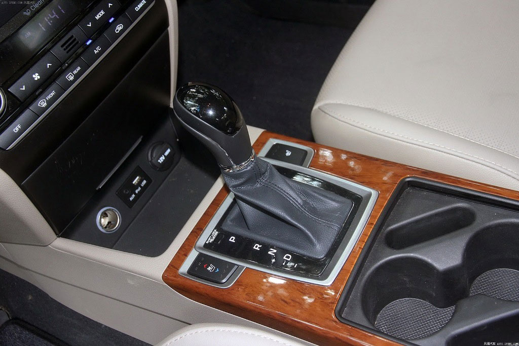 2014 Hyundai Mistra Sedan Transmission