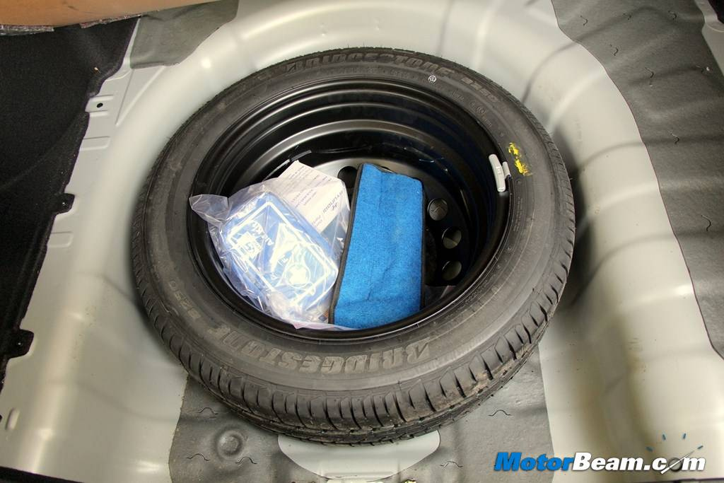2014 Hyundai Verna Spare Wheel
