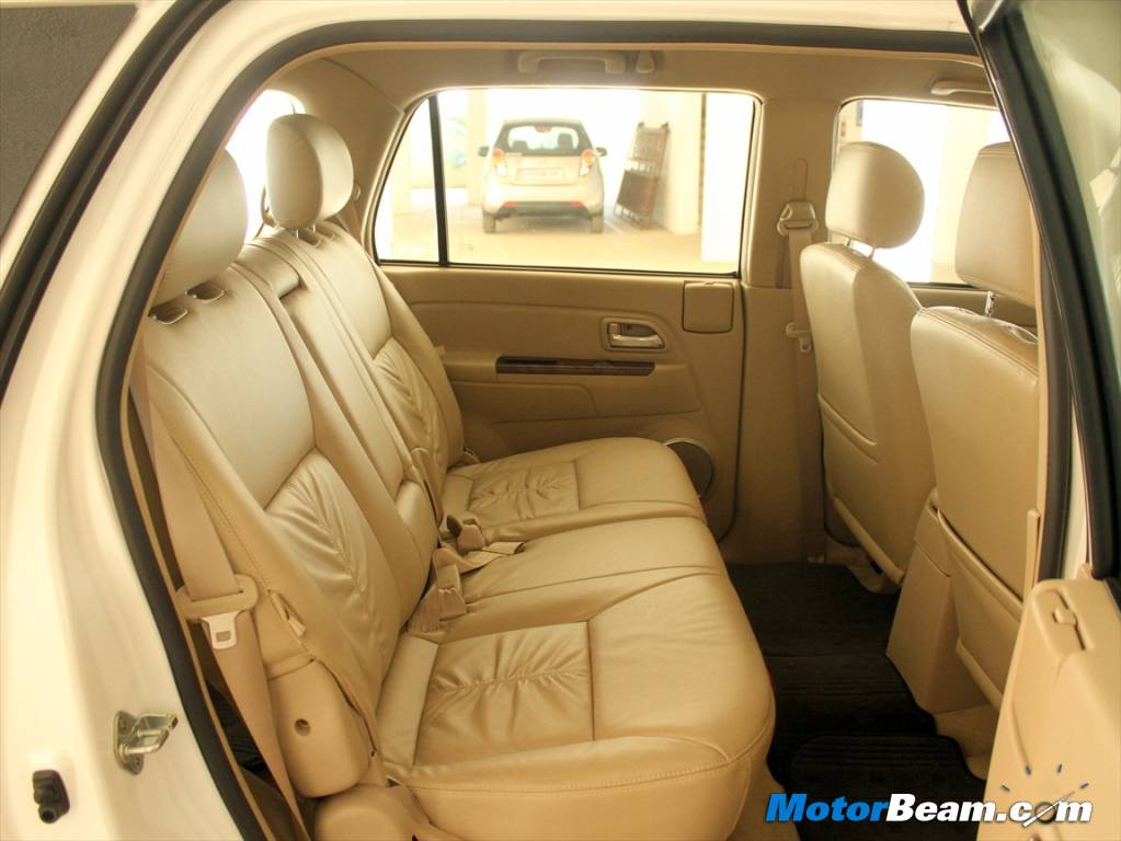 2014 Isuzu MU-7 User Experience