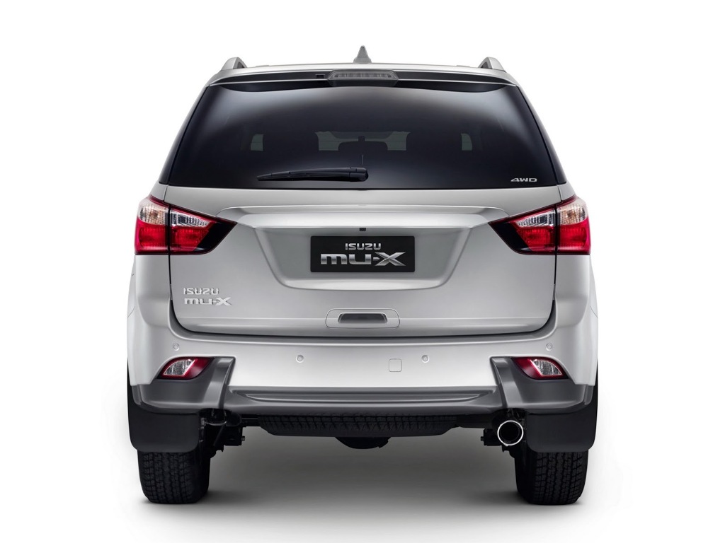 2014 Isuzu MU-X Rear Lights