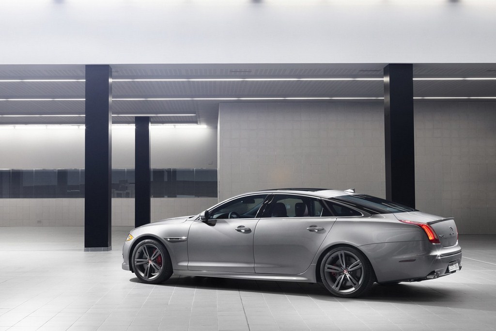 2014 Jaguar XJR Side