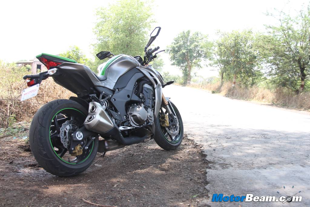 2014 Kawasaki Z1000 Review India 2014 Kawasaki Z1000 Review India