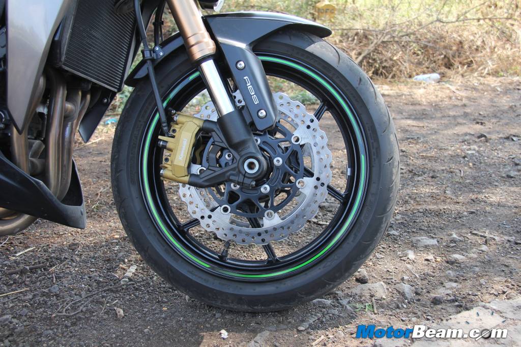 2014 Kawasaki Z1000 Test Ride Review 2014 Kawasaki Z1000 Test Ride Review