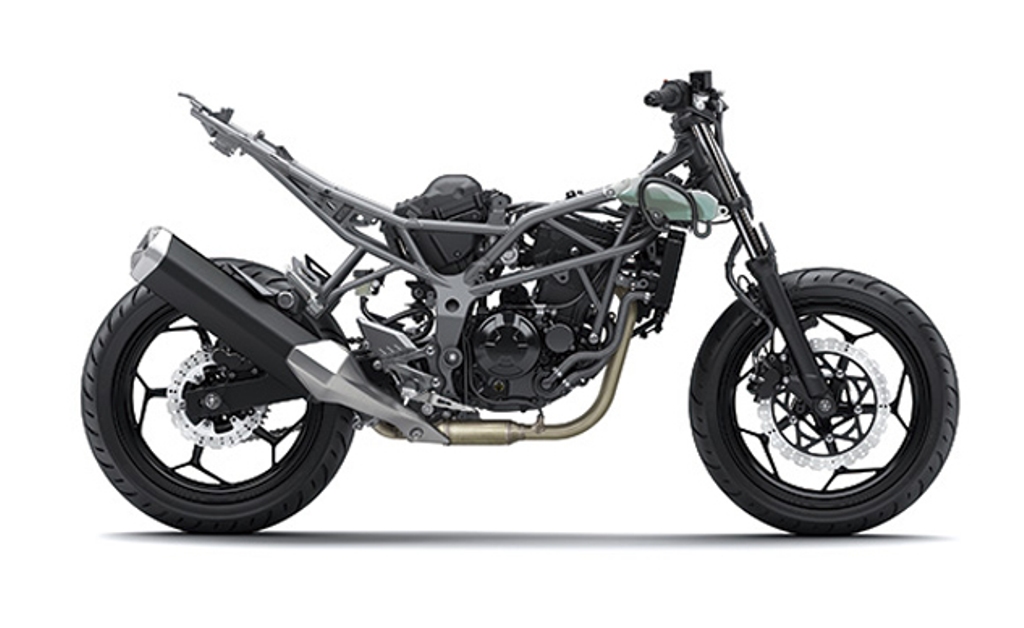 2014-Kawasaki-Z250SL-Exhaust