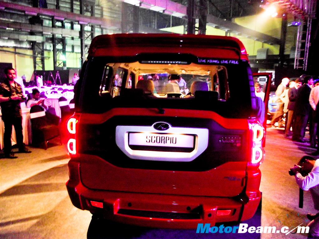 2014 Mahindra Scorpio Rear