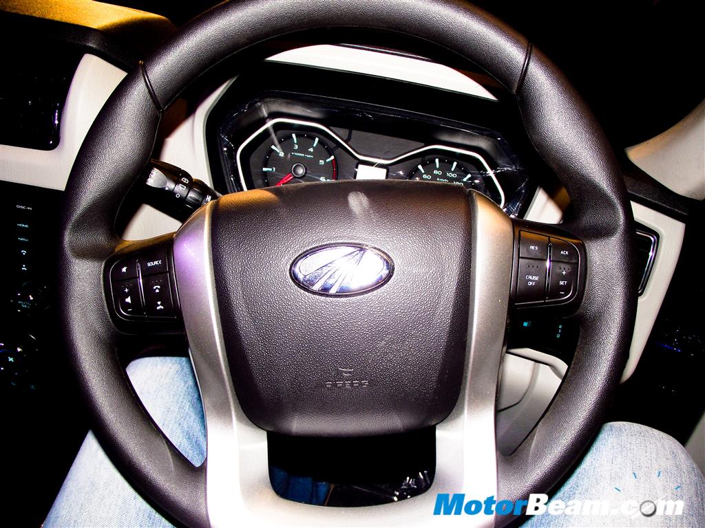 2014 Mahindra Scorpio Steering