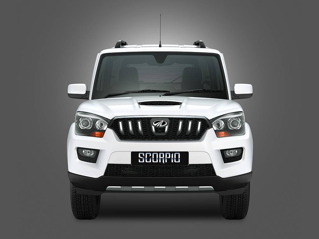 2014 Mahindra Scorpio Studio Shot Front
