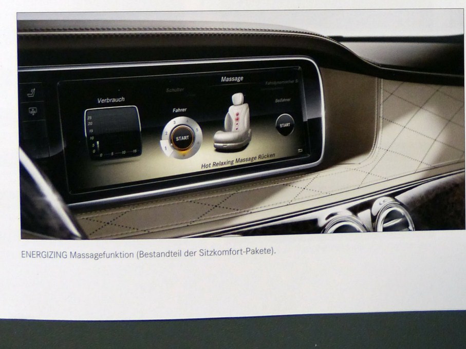 2014 Mercedes-Benz S-Class Brochure Speedometer Display