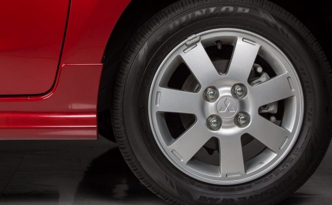 2014 Mitsubishi Mirage Wheels