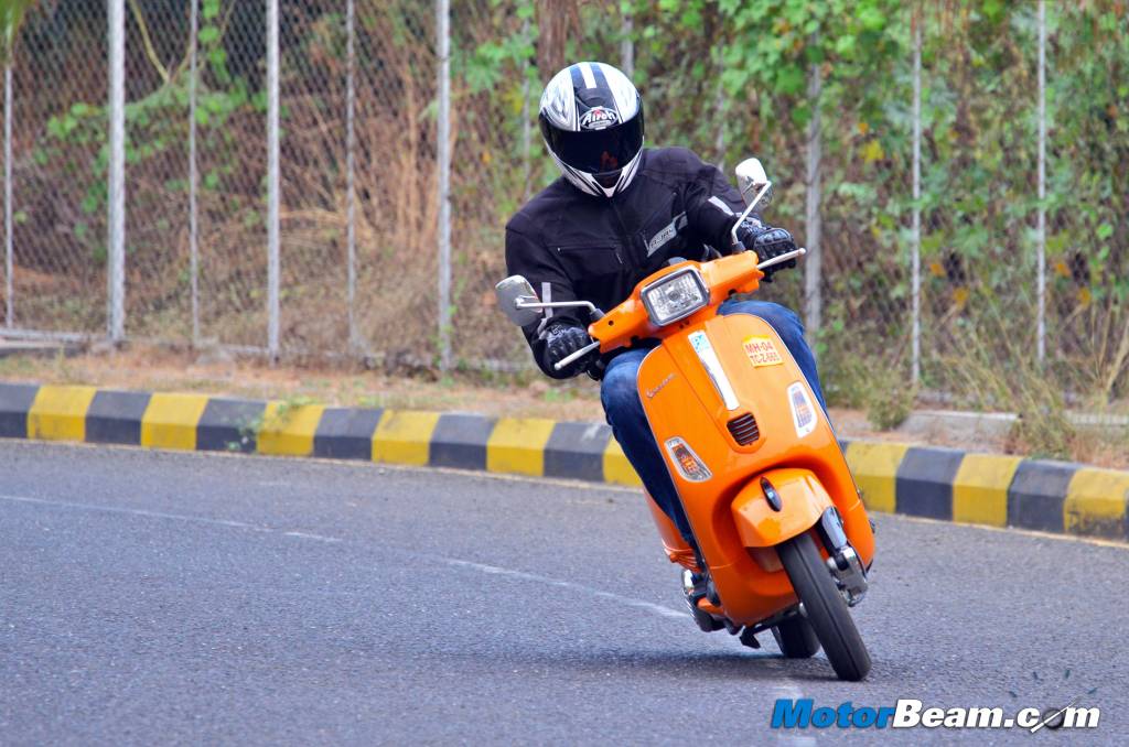 2014 Piaggio Vespa S Road Test 2014 Piaggio Vespa S Road Test