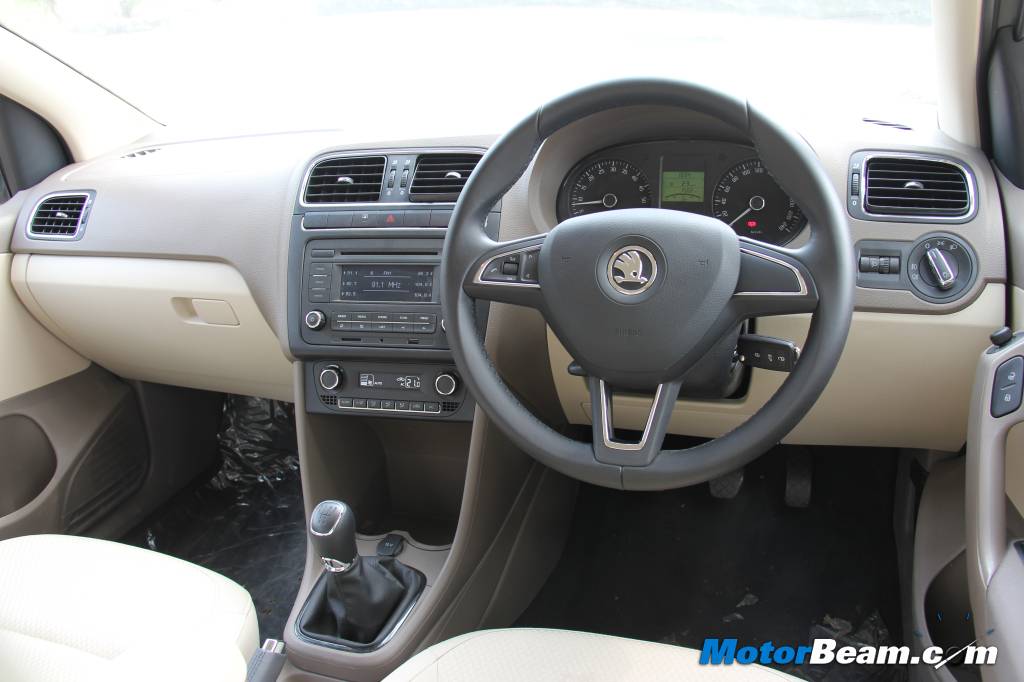 2014 Skoda Rapid Interior Review