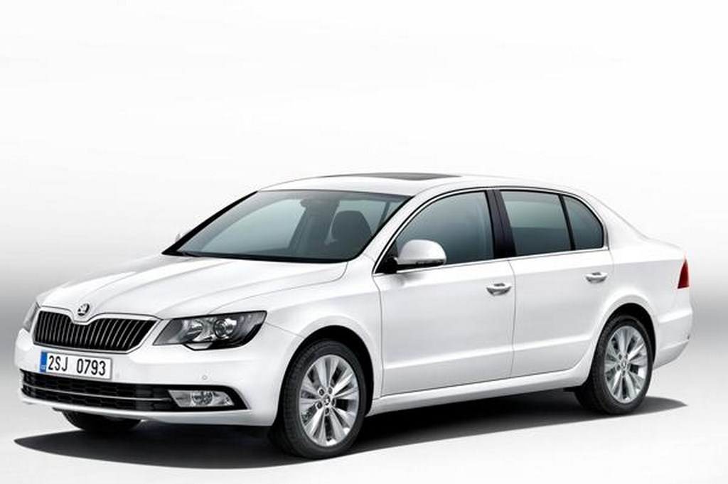 2014 Skoda Superb Facelift Front