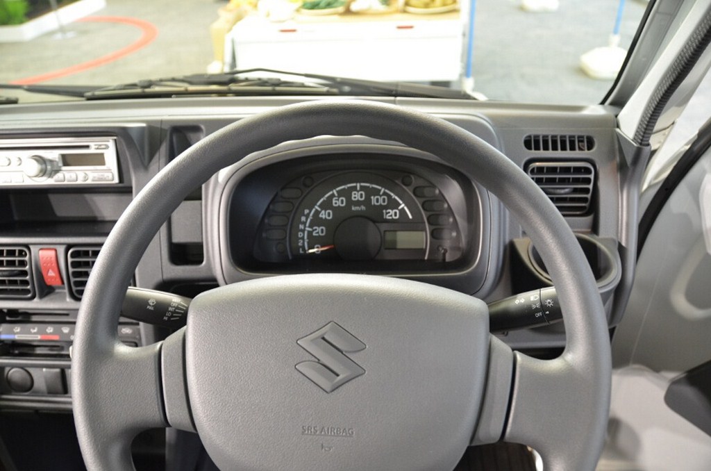 2014 Suzuki Carry Instrument