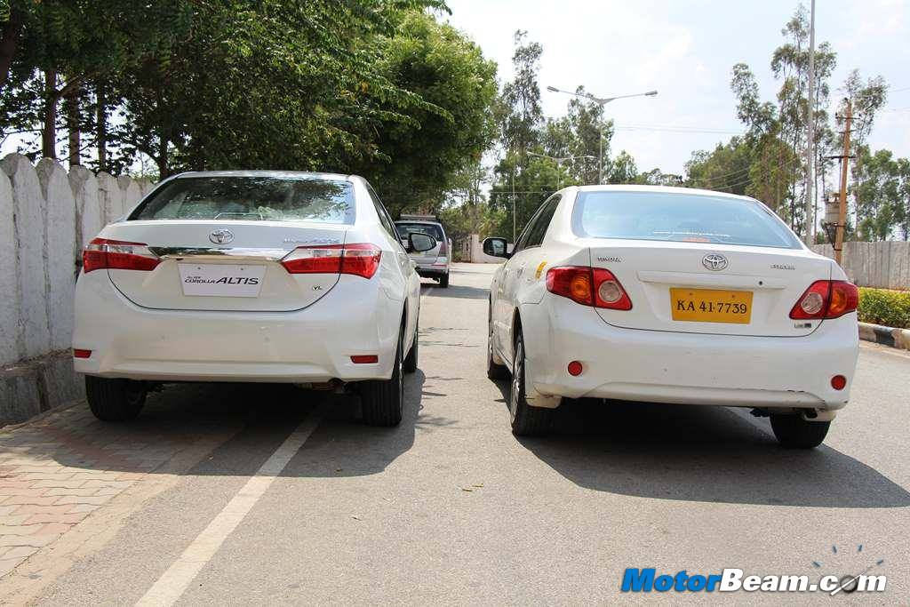 2014 Toyota Corolla Altis Comparison Rear
