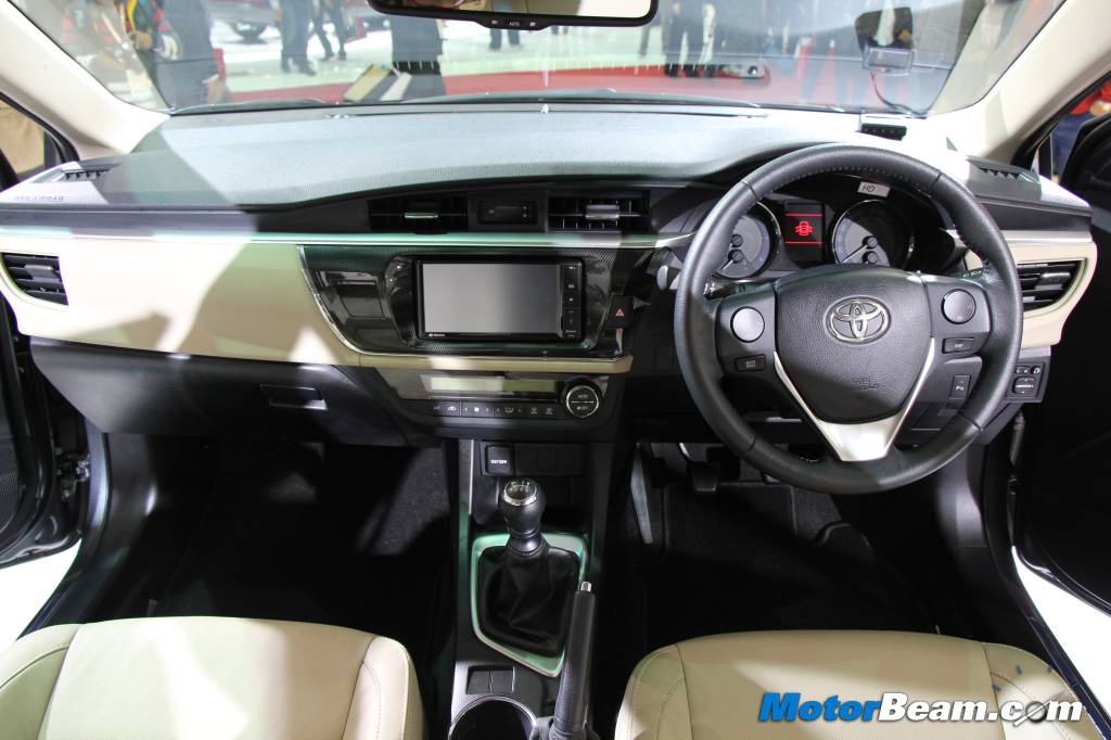 2014 Toyota Corolla Altis Dashboard