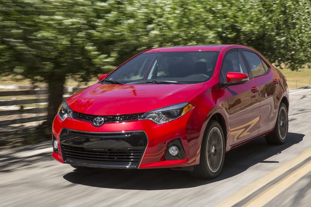 2014 Toyota Corolla Bonnet