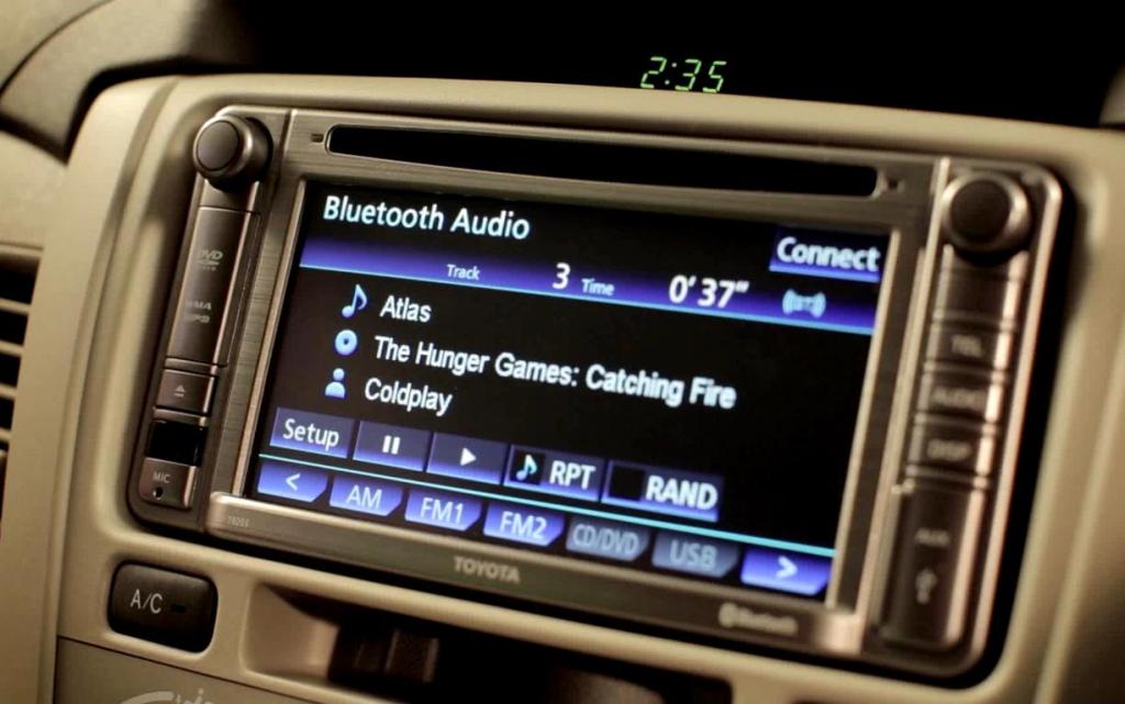 2014 Toyota Innova Limited Edition-Touchscreen Audio System