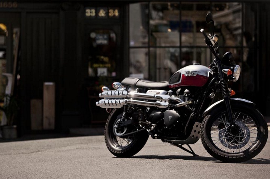 2014 Triumph Scrambler Front