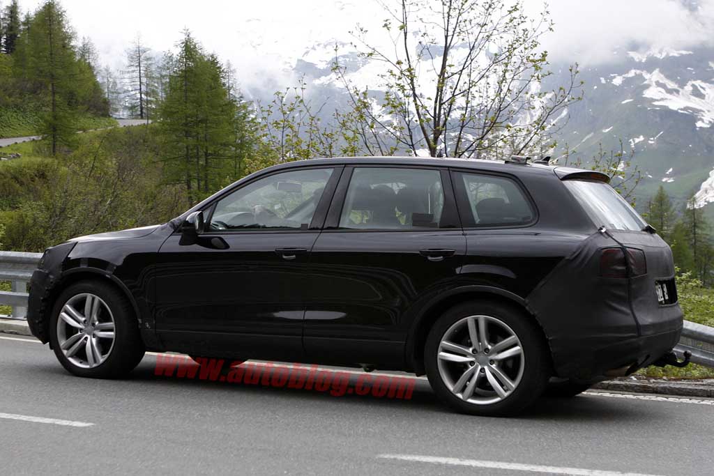 2014 VW Touareg Facelift Side