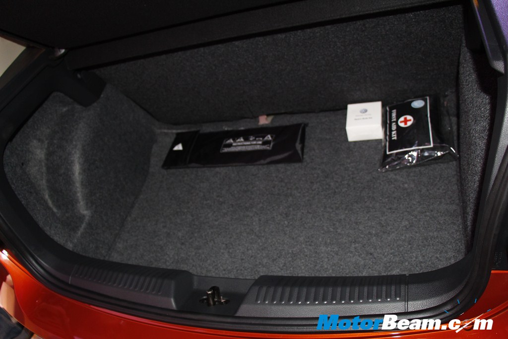 2014 Volkswagen Polo Boot