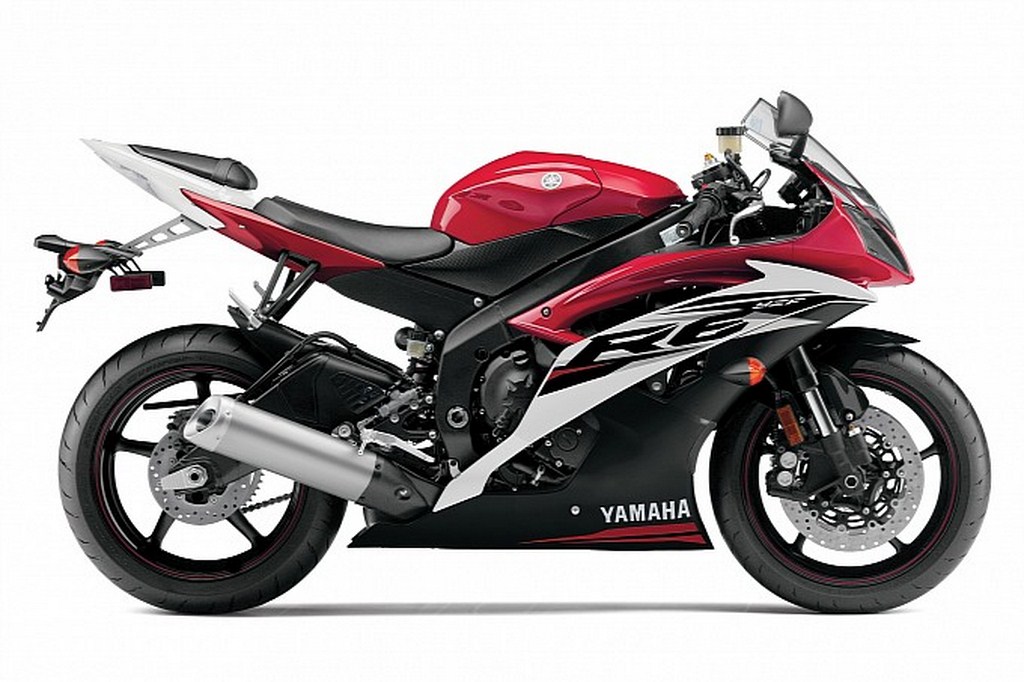 2014 Yamaha R6 Red Side