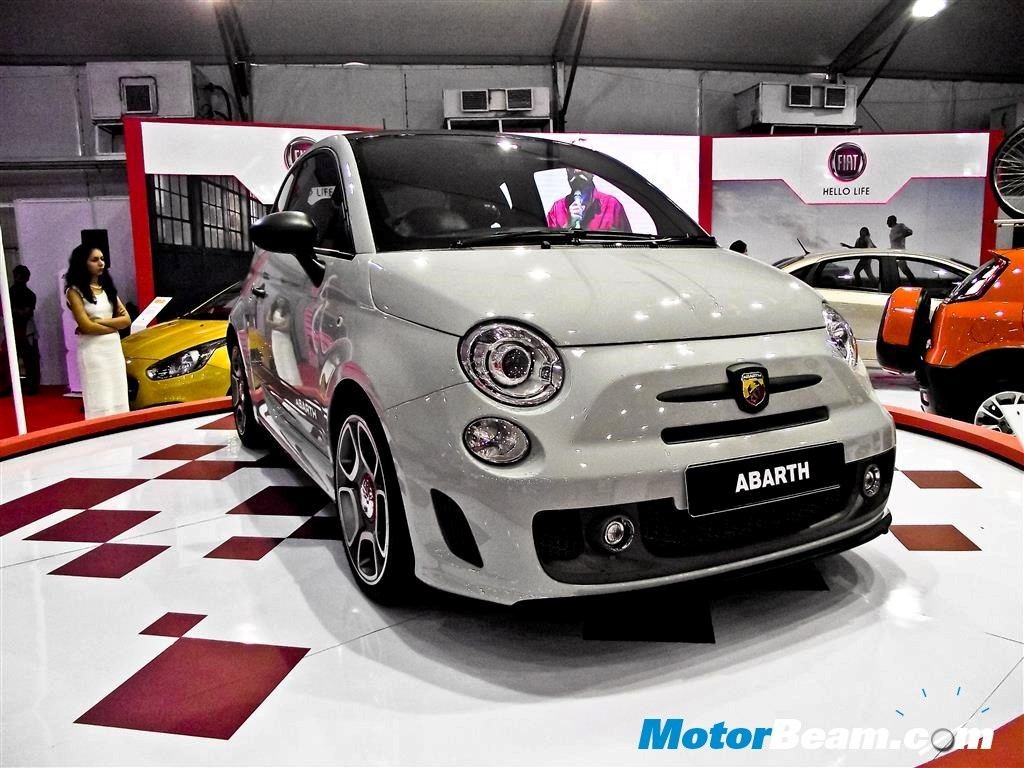 2015 Abarth 595 Competizione Autocar Show