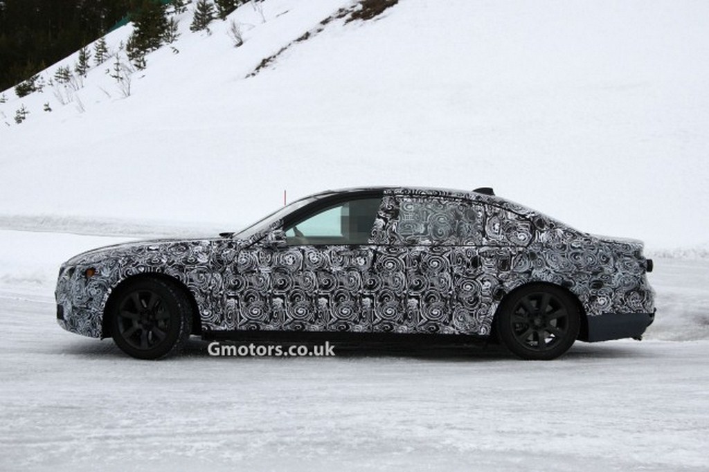 2015 BMW 7 Series Spyshot Side