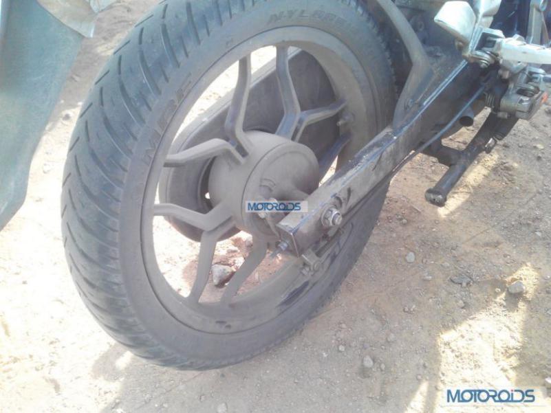 2015 Bajaj Pulsar 150 NS Tyre