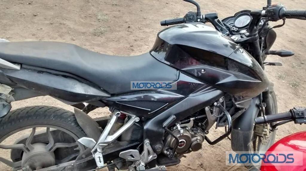 2015 Bajaj Pulsar 150NS Monoshock