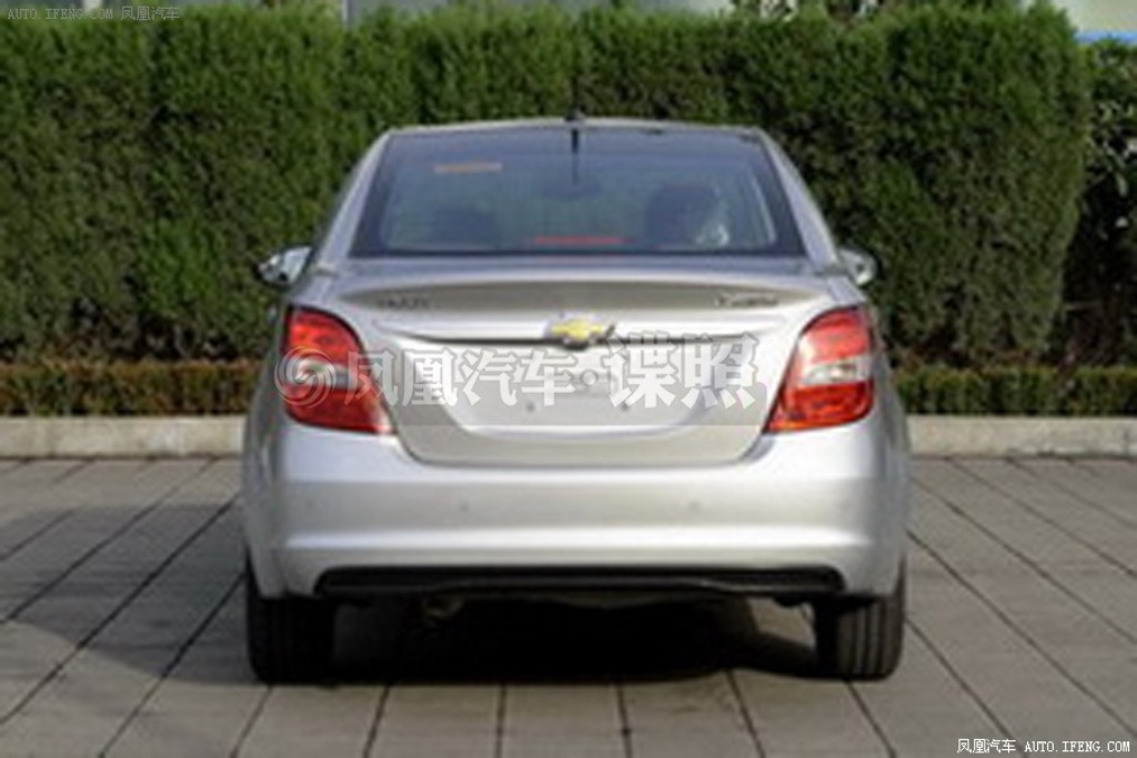 2015 Chevrolet Aveo Rear