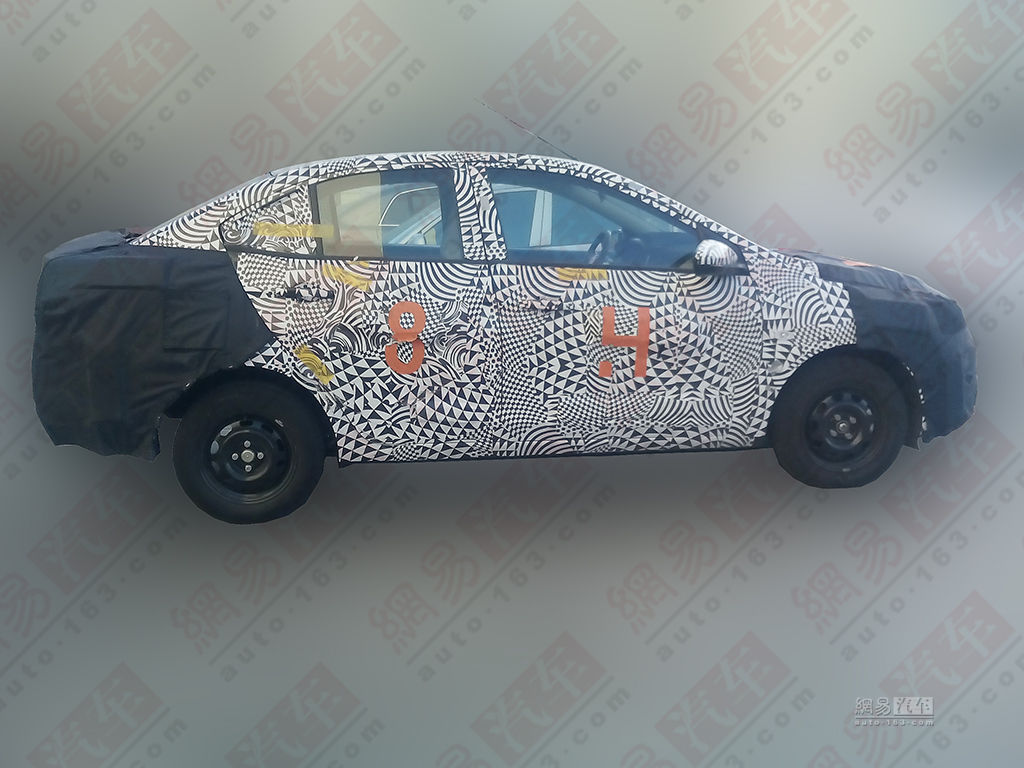 2015 Chevrolet Sail Facelift Spy Shot China Side