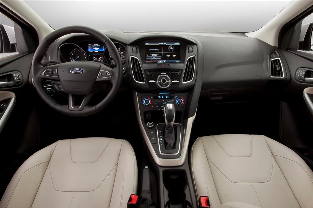 2015 Ford Focus Sedan Interiors