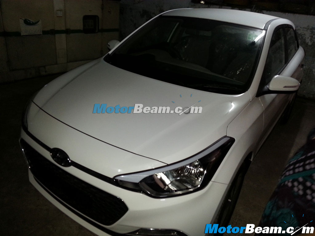 2015 Hyundai Elite i20 Spy Shot Front