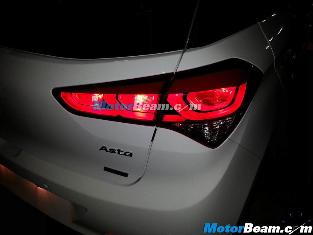 2015 Hyundai Elite i20 Spy Shot LED Tail Lights
