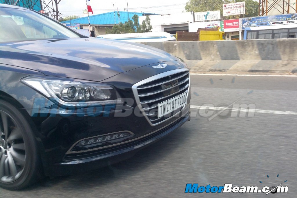 2015 Hyundai Genesis India Features