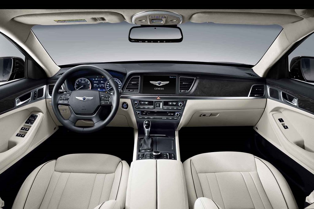 2015 Hyundai Genesis Interiors