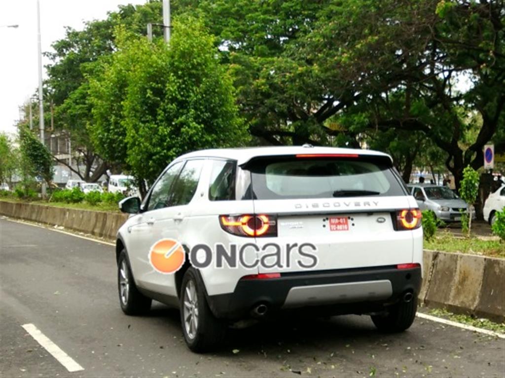 2015 Land Rover Discovery Sport Spied In India
