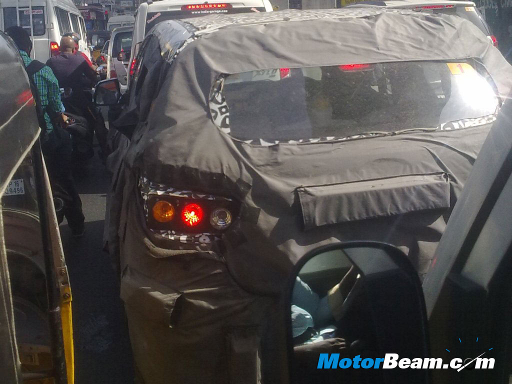 2015 Mahindra S101 Compact SUV Spied-Front Tail Lights