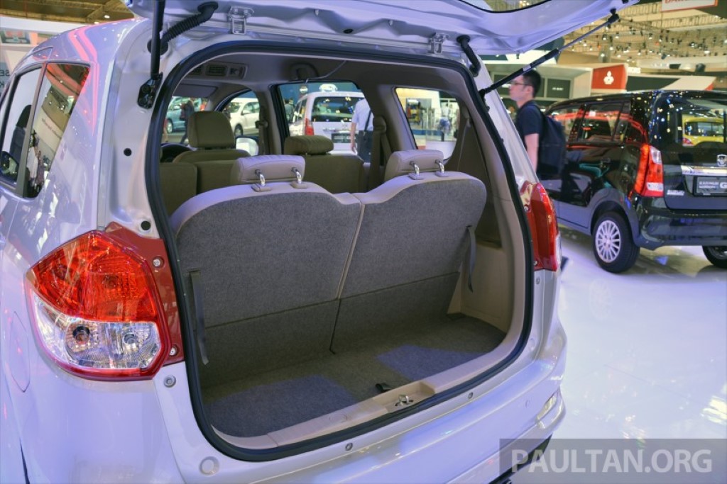 2015 Maruti Ertiga Split Seats