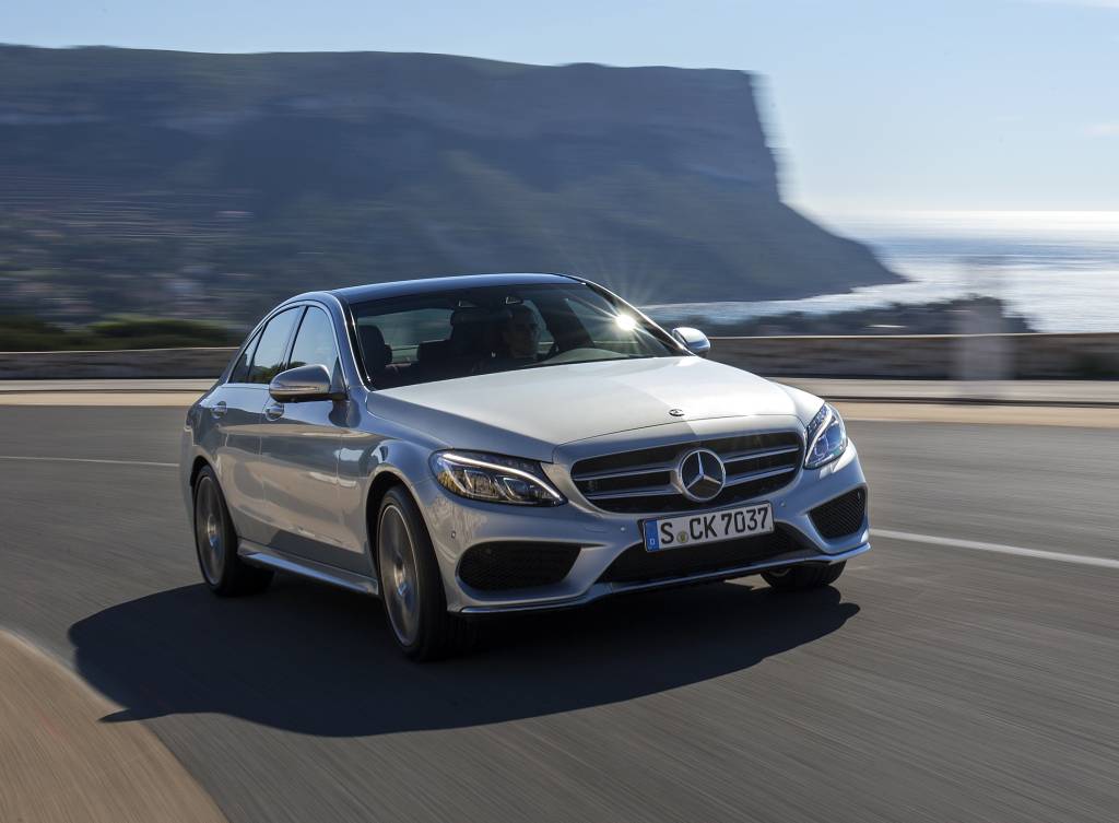 2015 Mercedes-Benz C-Class Performance Review 2015 Mercedes-Benz C-Class Performance Review