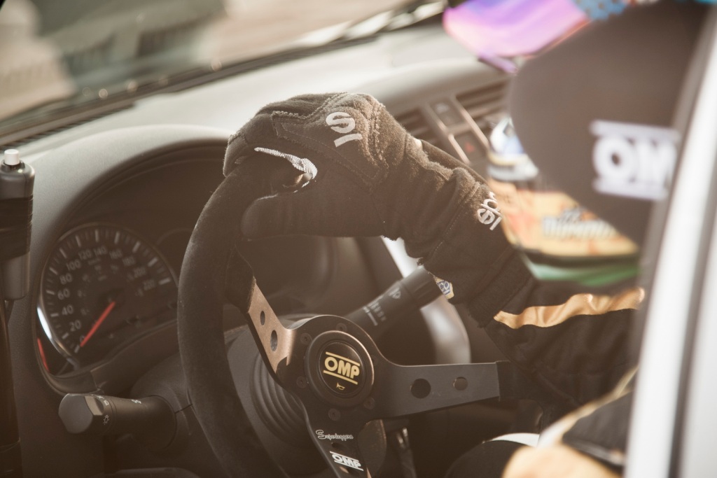 2015 Nissan Micra Cup Interior