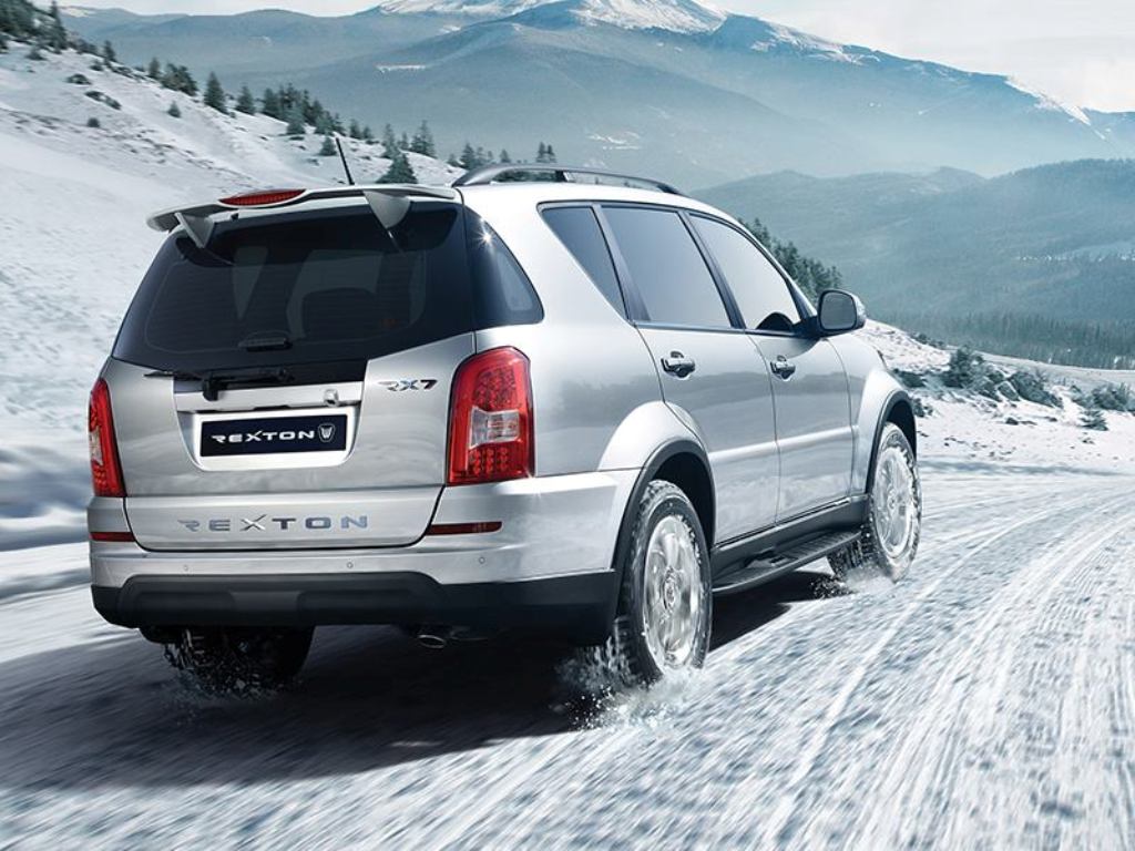 2015 SsangYong Rexton Rear