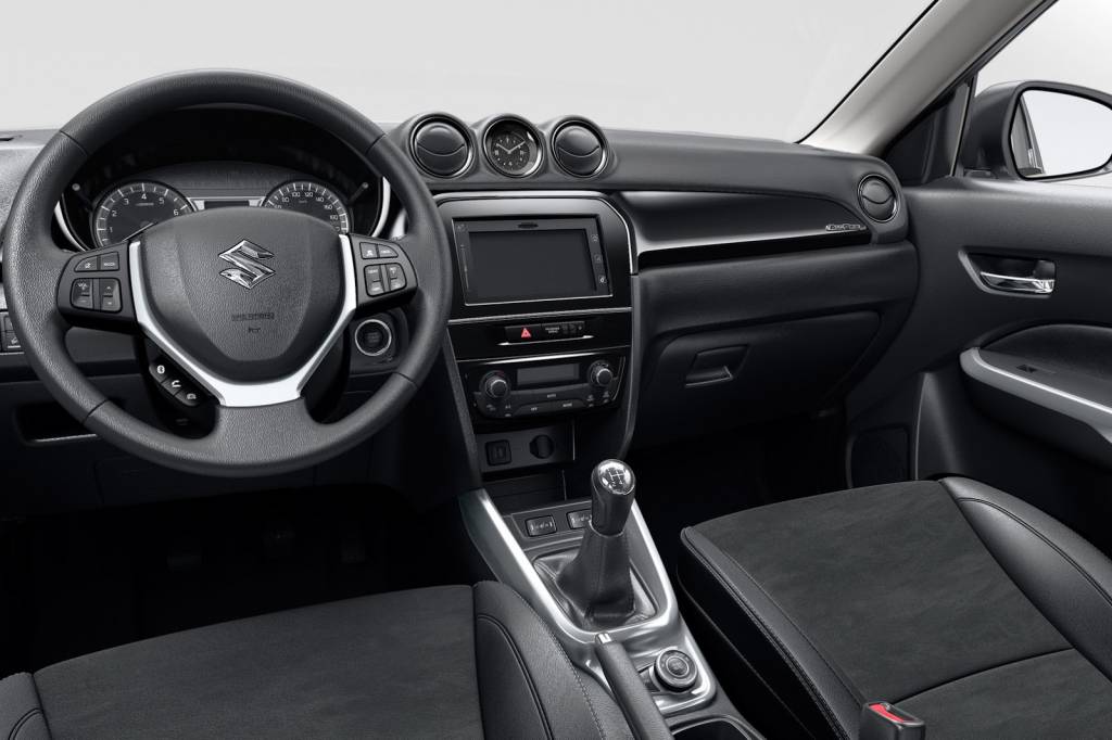 2015 Suzui Vitara Interiors