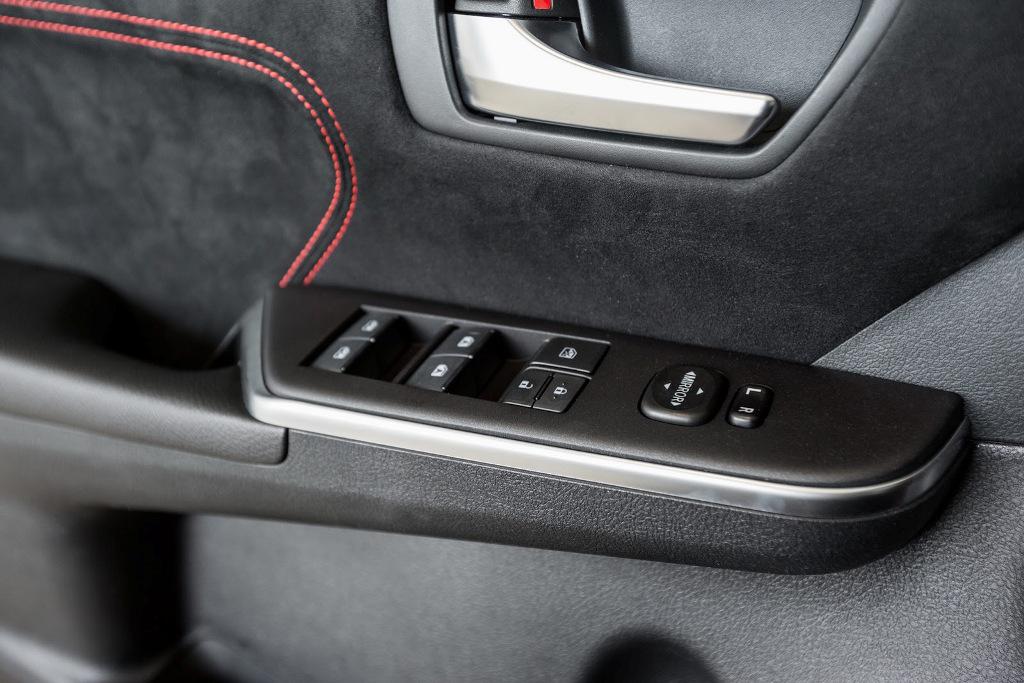2015 Toyota Camry Door Switches