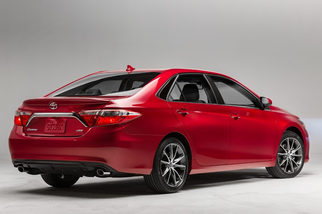 2015 Toyota Camry Rear