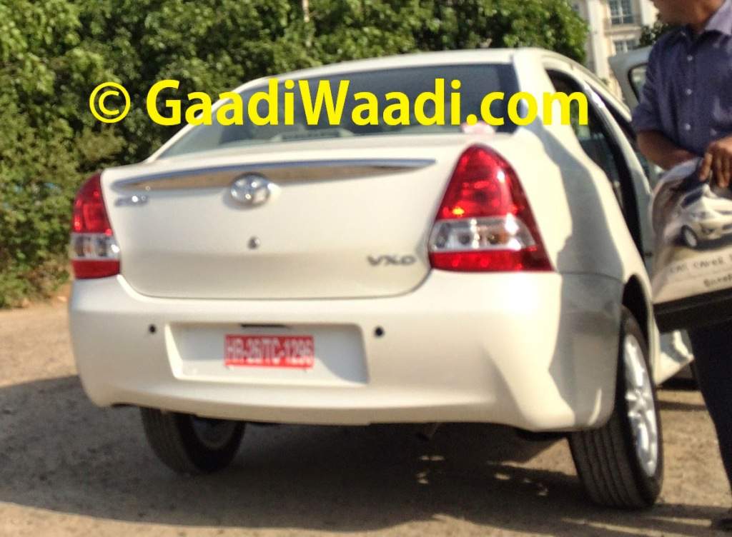 2015 Toyota Etios Facelift Spied Rear