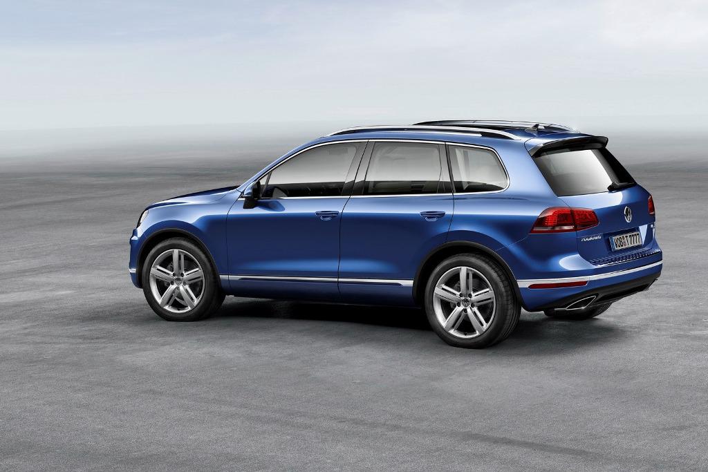 2015 VW Touareg Side