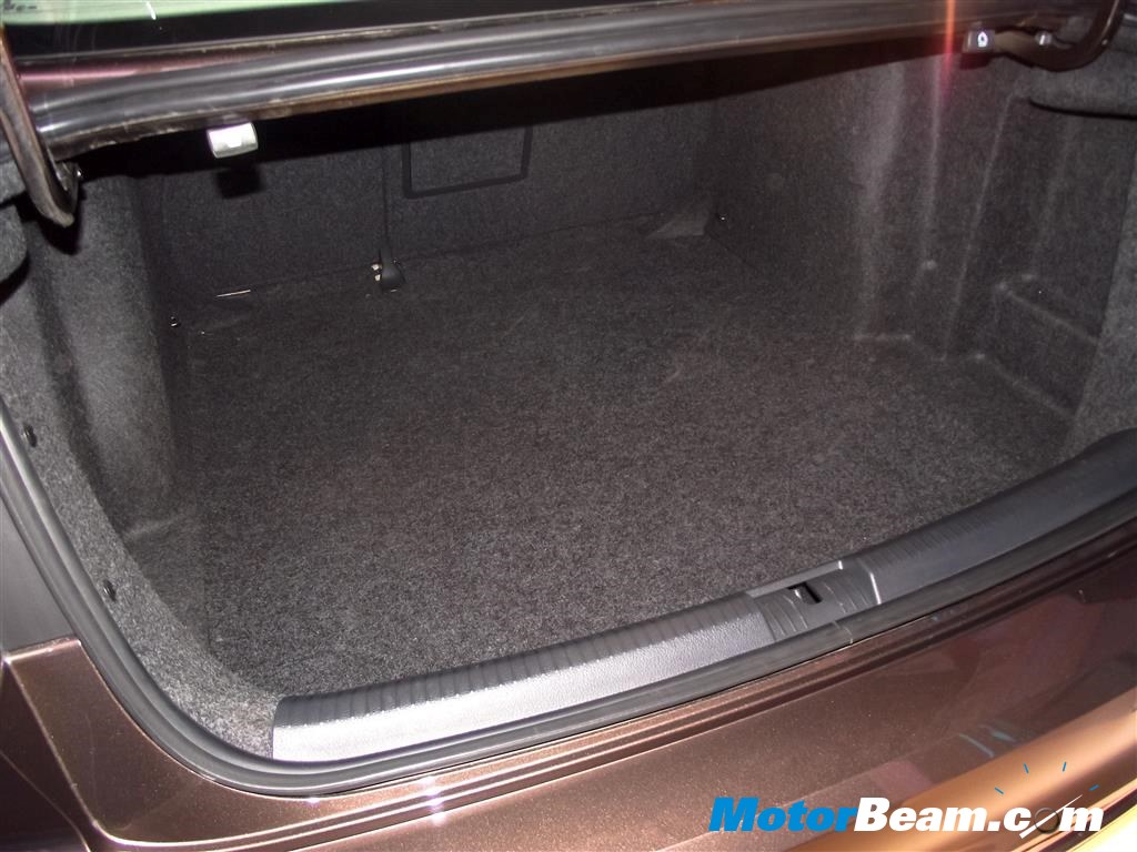 2015 Volkswagen Jetta Launch Boot