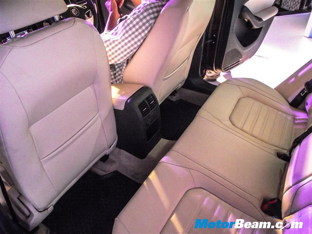 2015 Volkswagen Jetta Launch Space